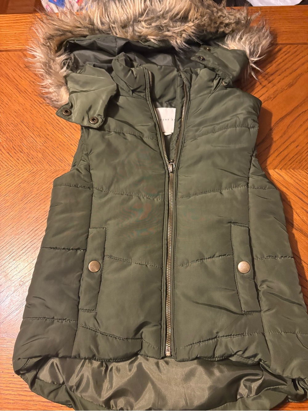Copper Key Olive Green Quilted Puffer Vest with Faux Fur Trim Hood size small